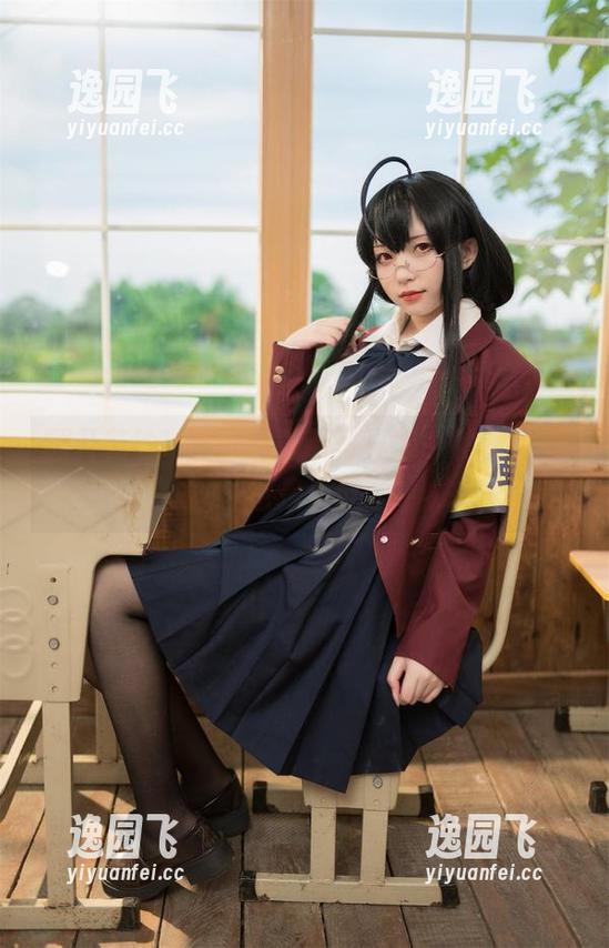 花铃Hana 翻开花铃Hana的最新写真集,秘密好像也是个谜