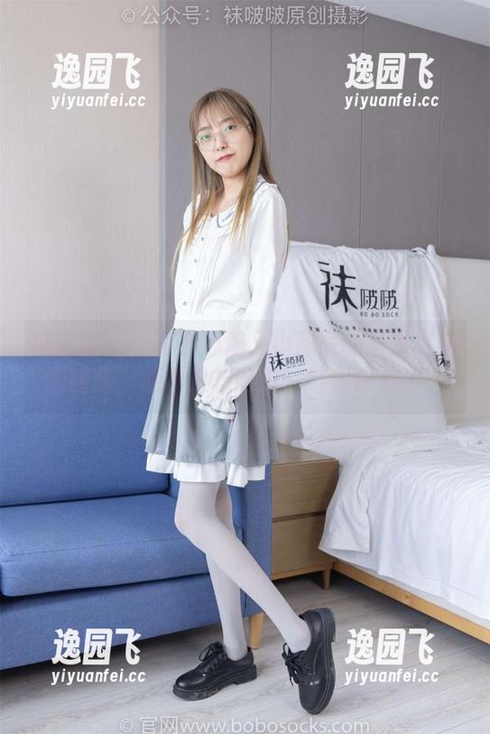 袜啵啵 - 一不小心陷入小甜豆的圣女果定制图集，原本是想路过，结果停下了。