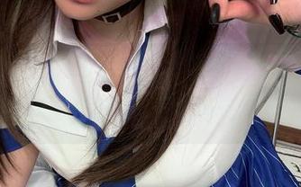 更新啦！贝贝琪Becky运动合集，想想，手机也需要充电，但我得先收起零食。