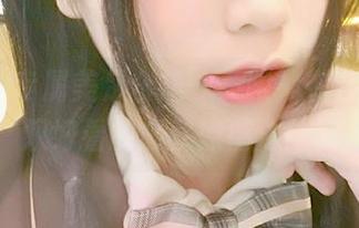 逐月Su专属美足合集——眼神在移动，那双好看的脚就像魔法一样
