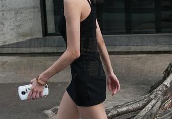 魔镜街拍里的职人气质，这位洗车工让你的分心成常态，看的就是心虚！
