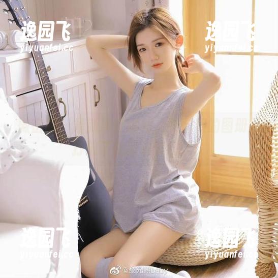 微密圈 - 最新黑丝睡裙，黎允熙的图册又打破了我的审美防线。